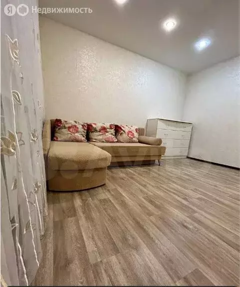 1-комнатная квартира: посёлок городского типа Медведево, улица Сергея ... - Фото 2