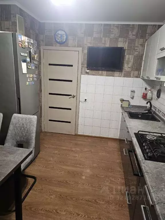 4-к кв. Белгородская область, Старый Оскол ул. Ватутина, 85 (82.0 м) - Фото 1