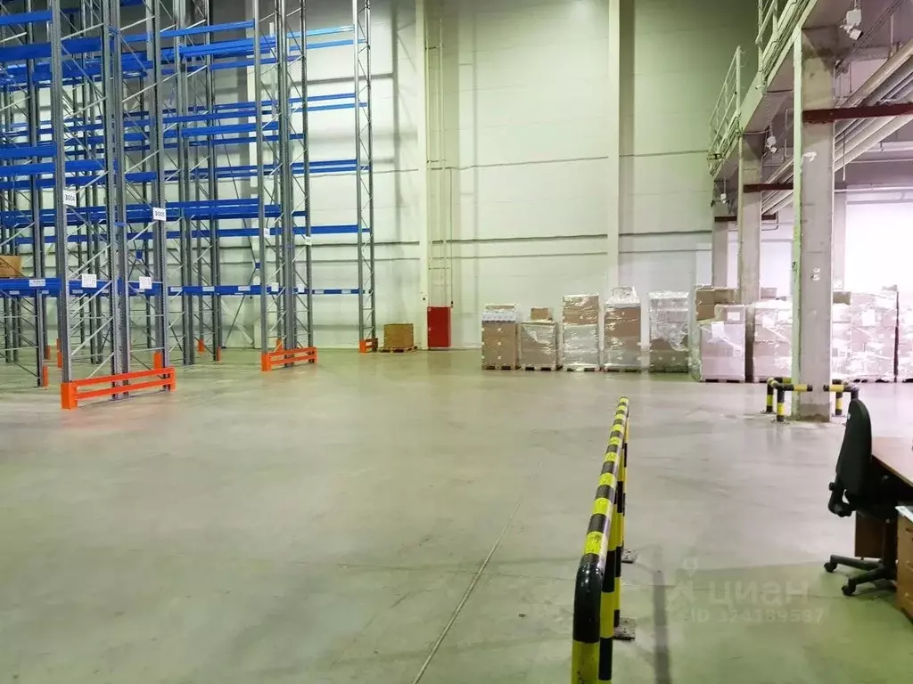 Склад в Новосибирская область, Новосибирск ул. Петухова, 12 (4350 м) - Фото 1