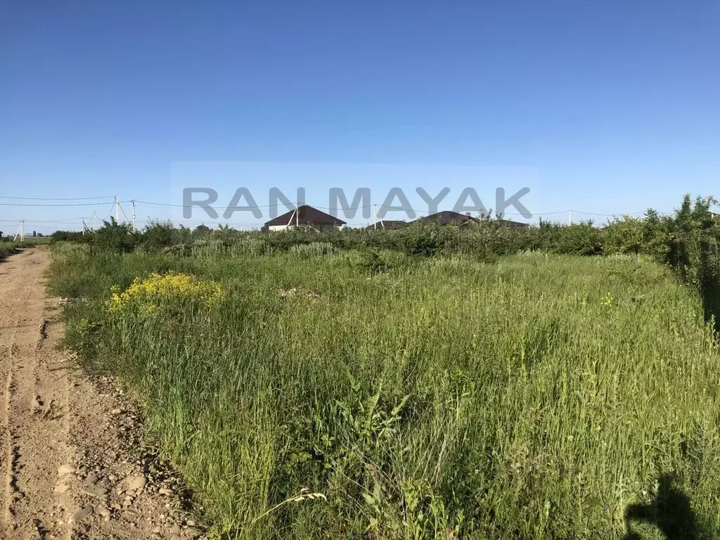 Участок в Адыгея, Майкоп городской округ, Гавердовский хут. ул. Нурбия ... - Фото 0