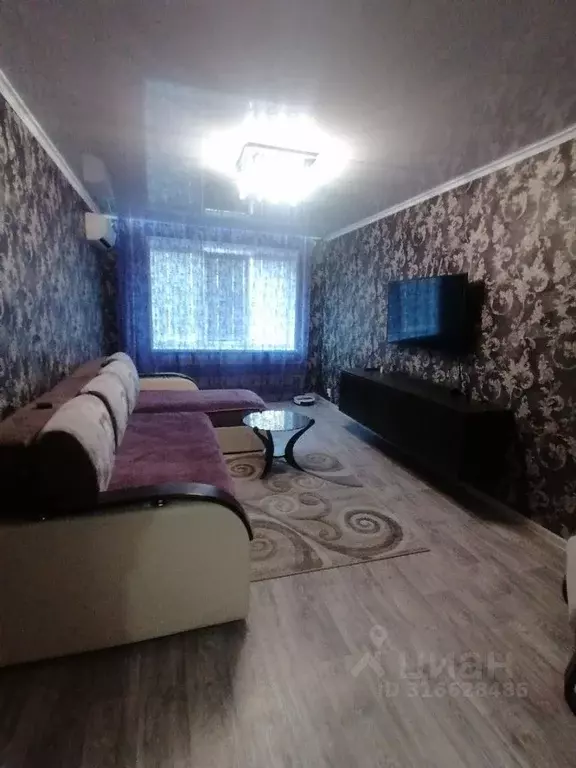 3-к кв. Орловская область, Мценск Советская ул., 44 (66.3 м) - Фото 0