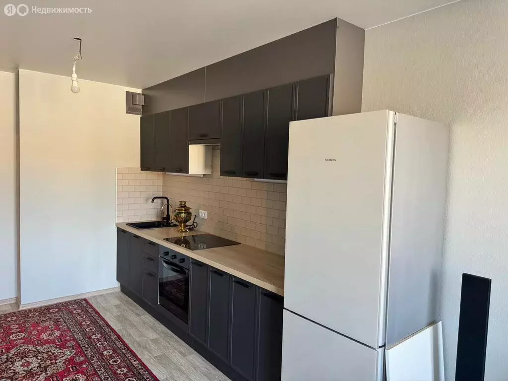 3-комнатная квартира: Волгоград, улица Глазкова, 14Б (73.2 м) - Фото 1