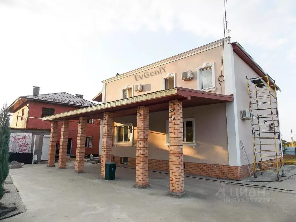Коттедж в Саратовская область, Саратов Совхоз ЦДК мкр,  (392 м) - Фото 0