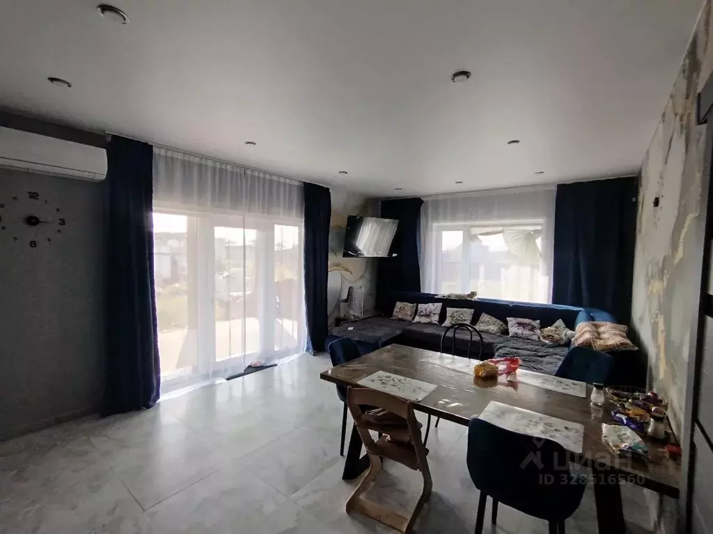 Дом в Краснодарский край, Ейский район, Александровское с/пос, Зеленая ... - Фото 1