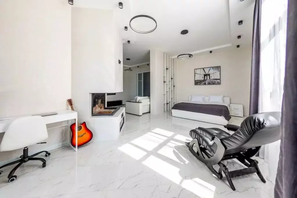 Дом в Краснодарский край, Сочи ул. Ручей Видный, 93 (230 м) - Фото 1