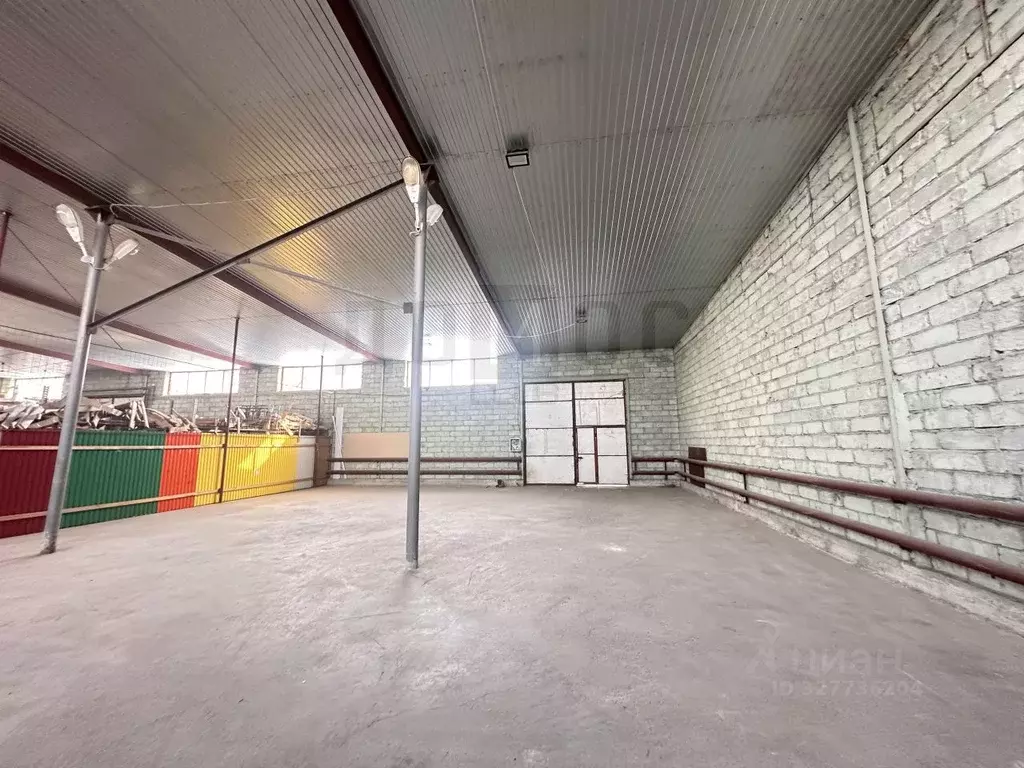 Склад в Свердловская область, Сысертский муниципальный округ, пос. ... - Фото 1