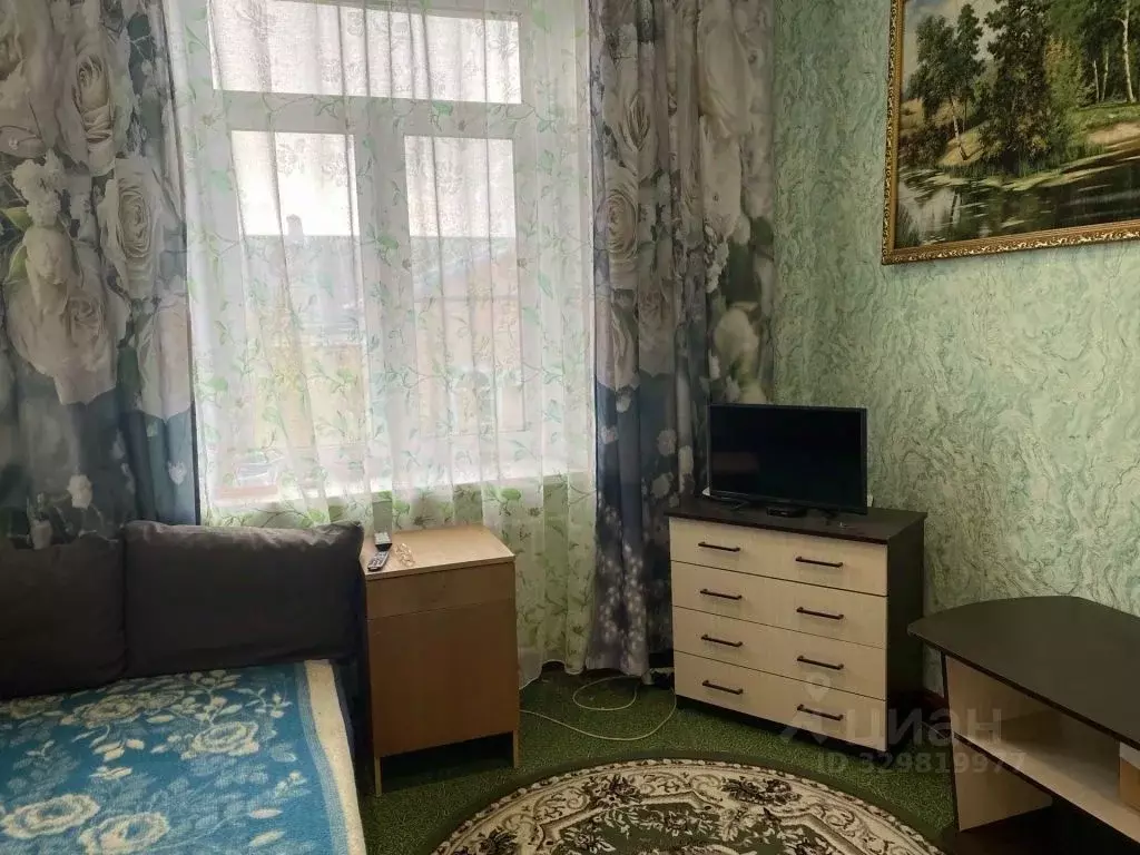 Комната Нижегородская область, Дзержинск ул. Гастелло, 8 (18.7 м) - Фото 1