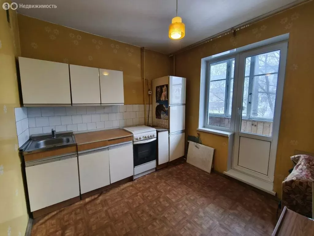 3-комнатная квартира: Псков, Красноармейская улица, 14А (69 м) - Фото 1