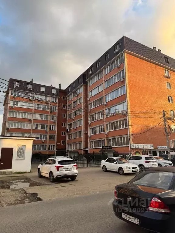 Студия Краснодарский край, Краснодар пос. Российский, ул. Тепличная ... - Фото 0