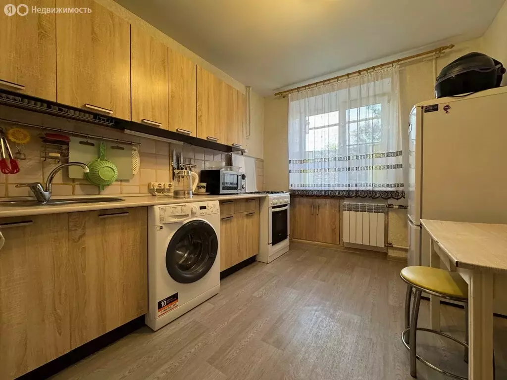 4-комнатная квартира: Рязань, улица Павлова, 12 (72.9 м) - Фото 1