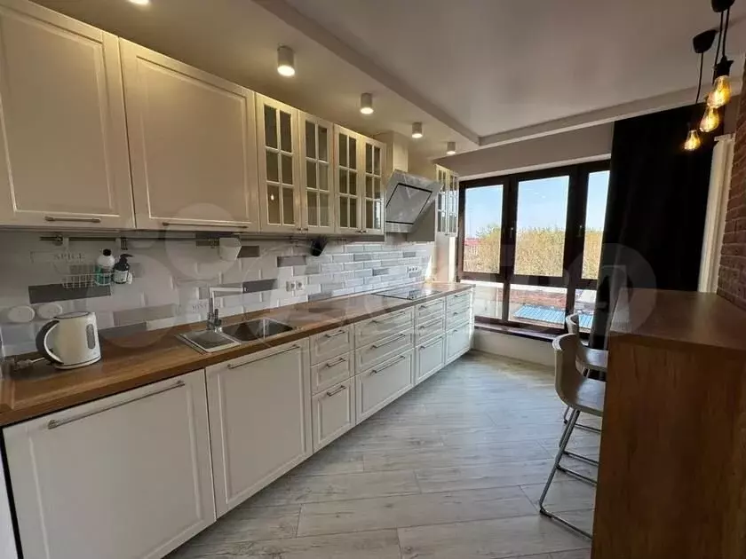 2-к. квартира, 70 м, 5/14 эт. - Фото 0
