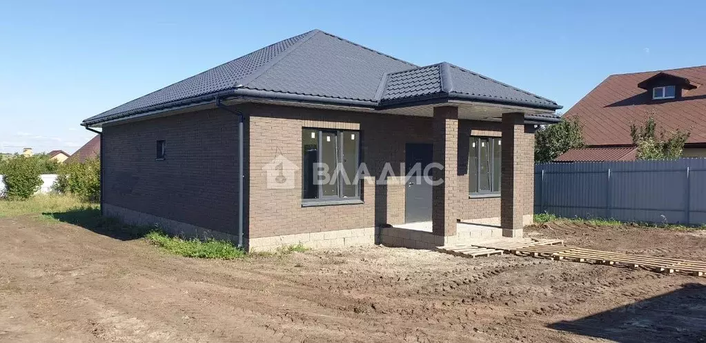 Дом в Белгородская область, Белгородский район, с. Стрелецкое ул. ... - Фото 1