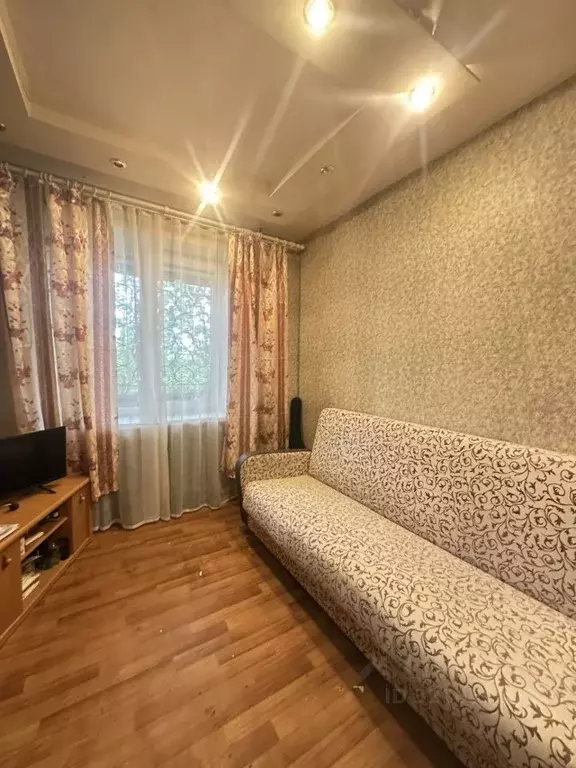 Студия Кировская область, Киров ул. Менделеева, 9 (10.7 м) - Фото 0