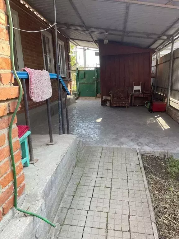 Дом в Краснодарский край, Кропоткин Кавказский район, ул. Сергея ... - Фото 2