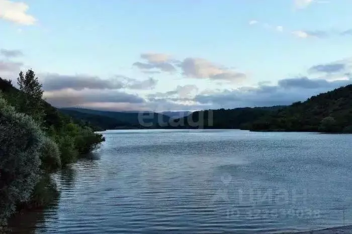 Участок в Крым, Белогорский район, Богатовское с/пос, с. Черемисовка ... - Фото 1