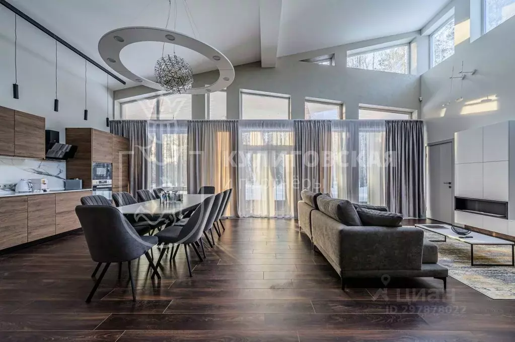 Коттедж в Свердловская область, Сысертский муниципальный округ, с. ... - Фото 1