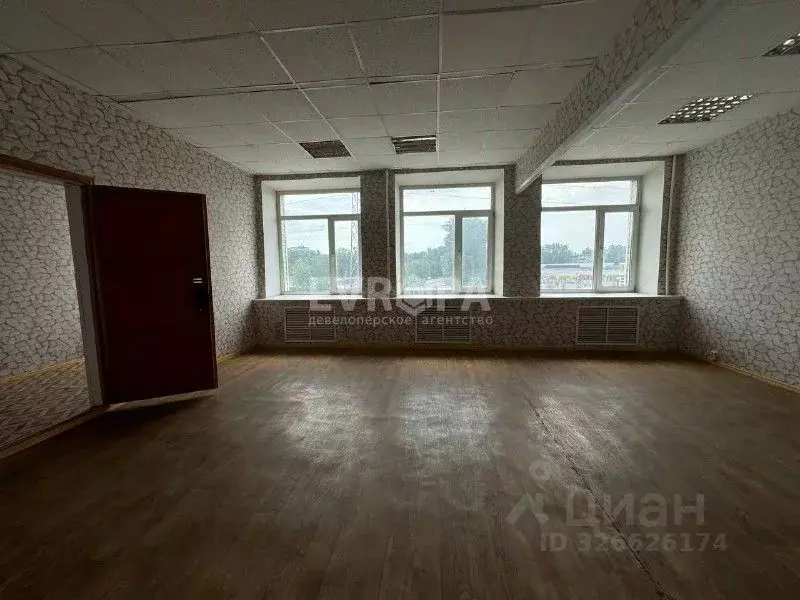 Офис в Ульяновская область, Ульяновск ул. Ефремова, 50 (50 м) - Фото 1