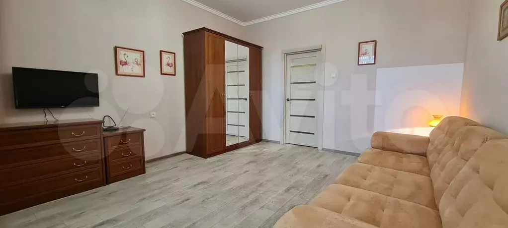 1-к. квартира, 42 м, 6/9 эт. - Фото 1
