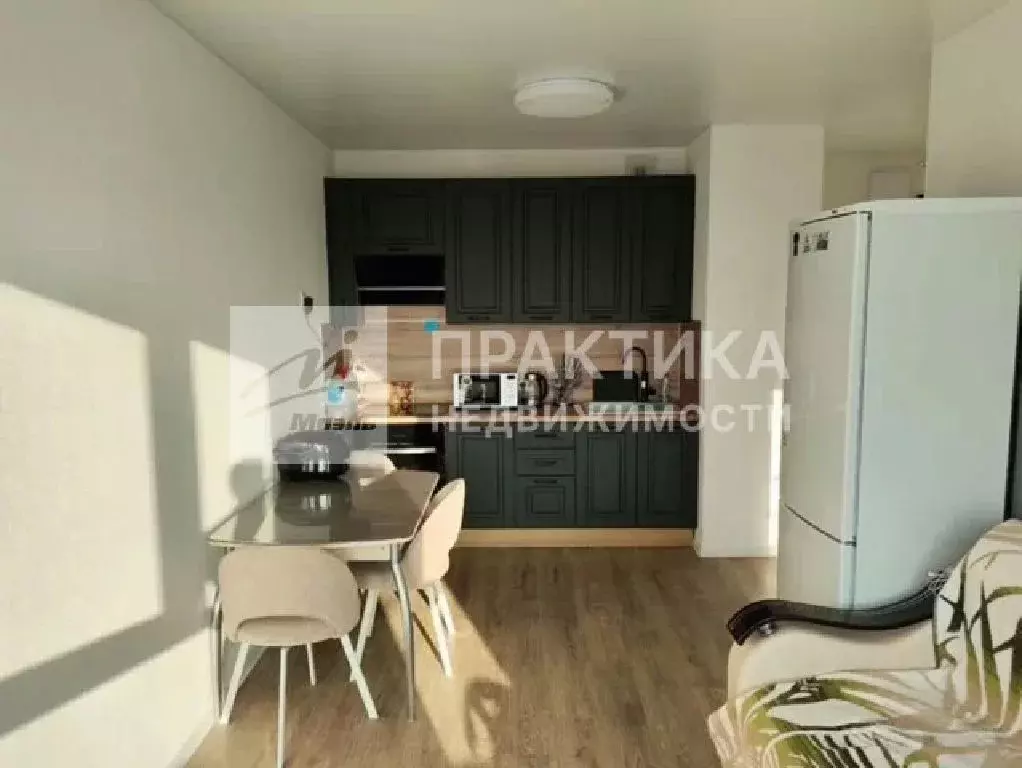 Продается 2-комнатная квартира - Фото 1