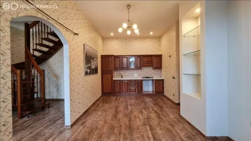 2-комнатная квартира: Санкт-Петербург, Караванная улица, 5 (70.7 м) - Фото 1
