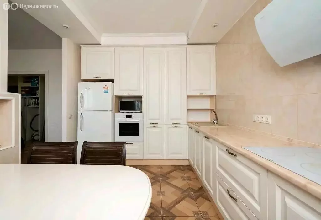 3-комнатная квартира: Иркутск, Байкальская улица, 236Б/5 (81.4 м) - Фото 1