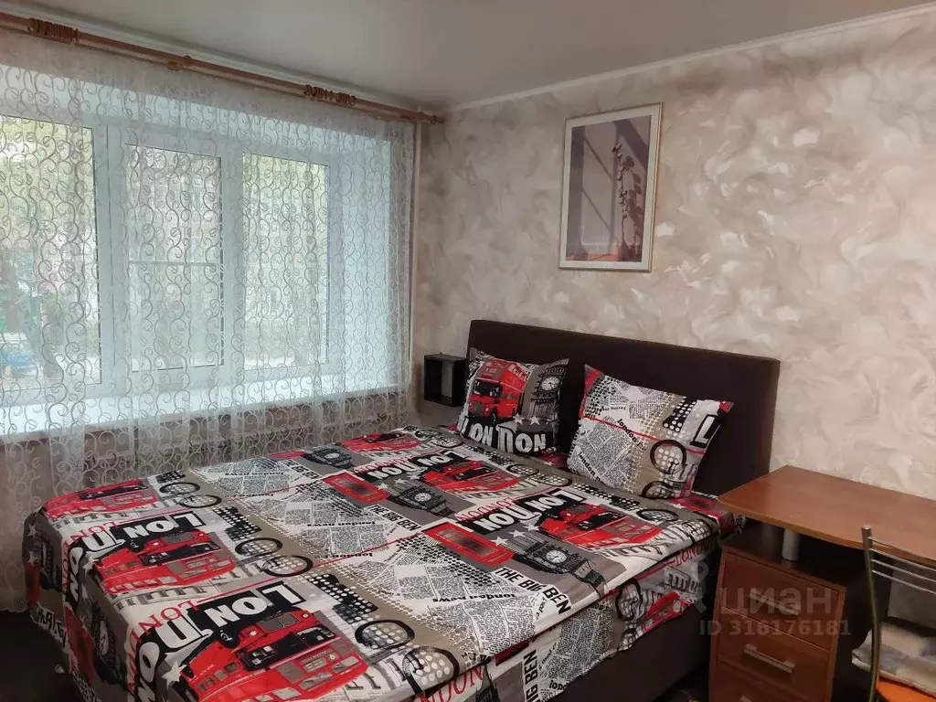 2-к кв. Владимирская область, Гусь-Хрустальный ул. Карла Маркса, 2 ... - Фото 0