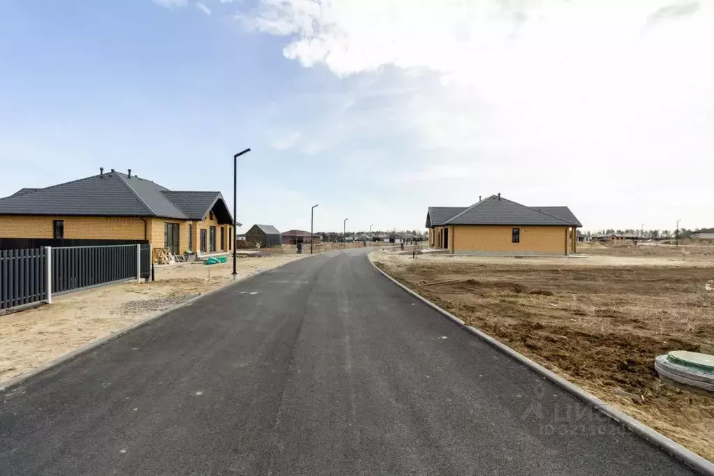 Участок в Тюменская область, Тюменский район, с. Кулаково, Кипрея ... - Фото 1