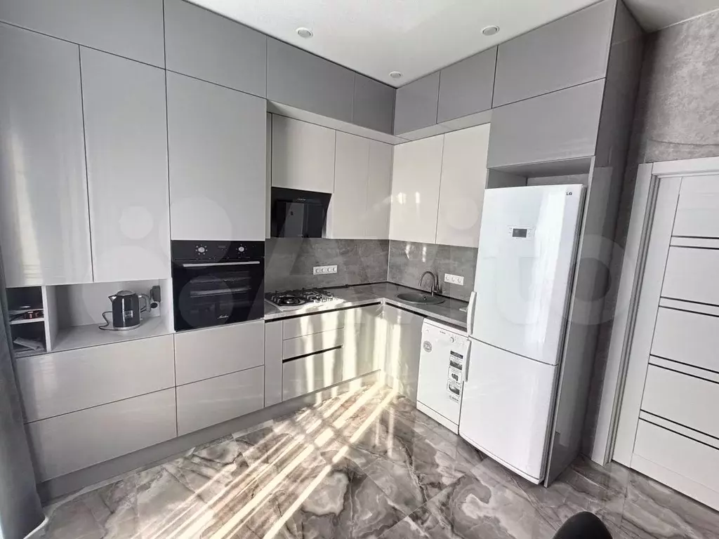 1-к. квартира, 50 м, 4/6 эт. - Фото 0