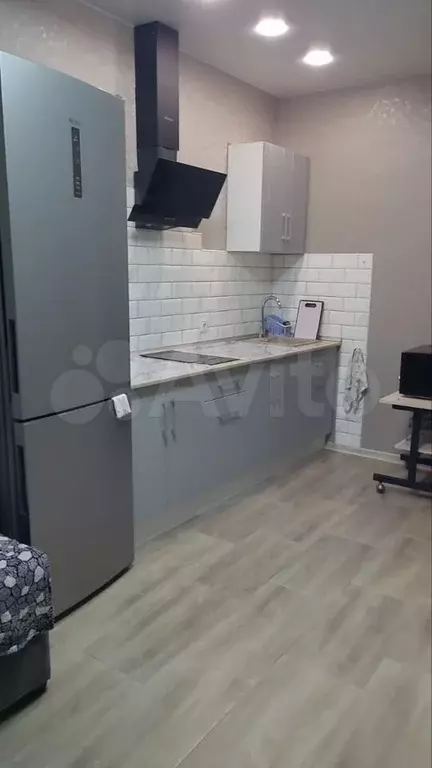 1-к. квартира, 43 м, 8/15 эт. - Фото 1