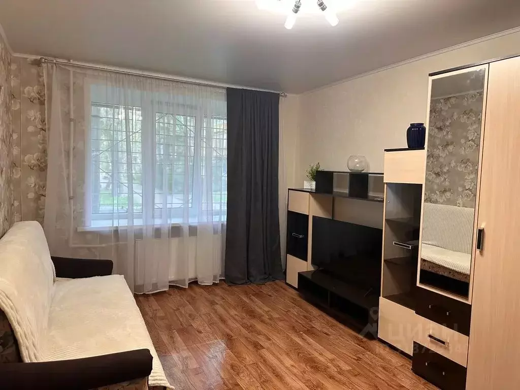 1-к кв. Татарстан, Казань ул. Серова, 27 (32.0 м) - Фото 0