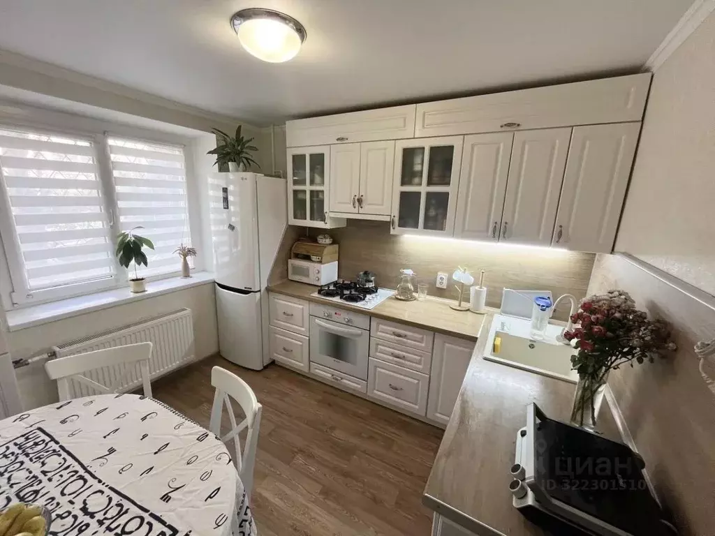 3-к кв. Краснодарский край, Анапа Астраханская ул., 77 (57.3 м) - Фото 2