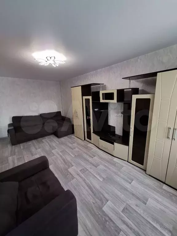 1-к. квартира, 32 м, 4/5 эт. - Фото 0