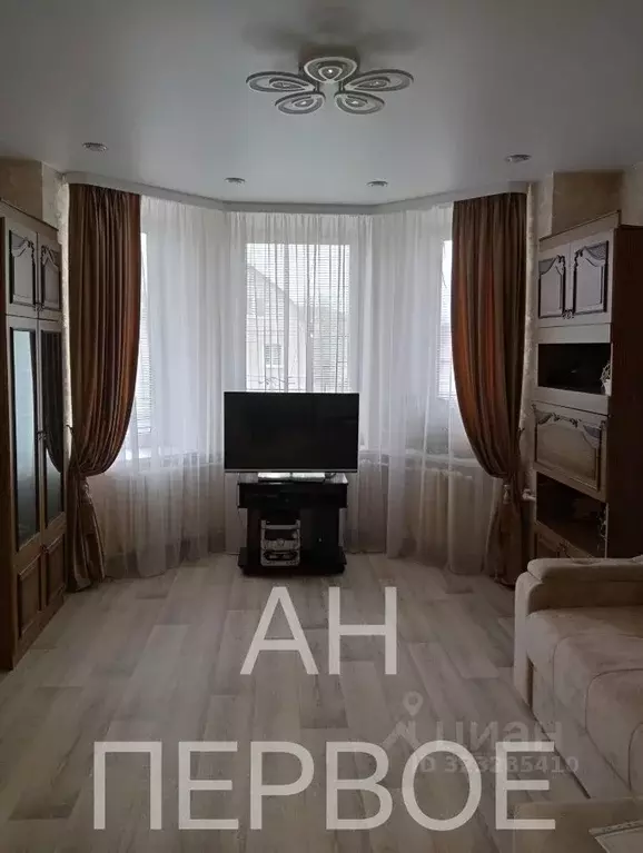 3-к кв. Рязанская область, Скопин Заречный мкр, Трудовая ул., 33 (60.0 ... - Фото 1