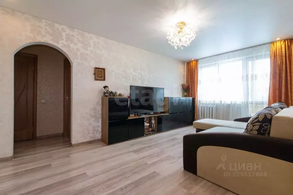 3-к кв. Калининградская область, Калининград Тобольская ул., 31 (64.0 ... - Фото 1