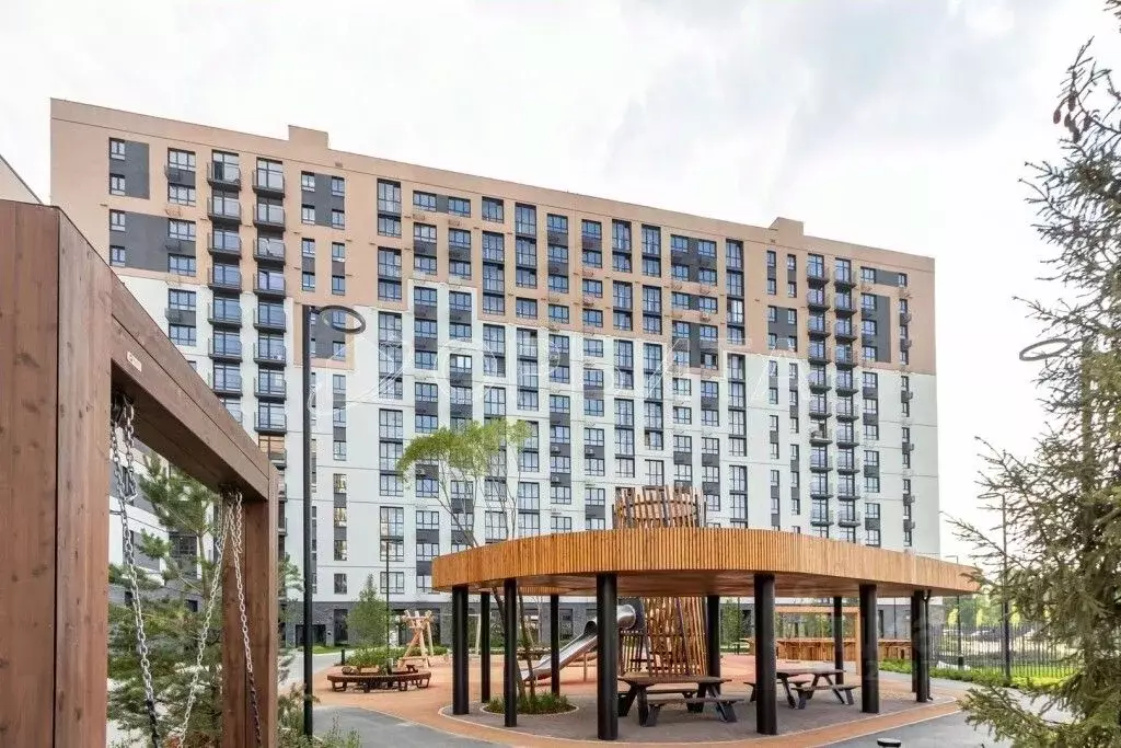 Студия Тюменская область, Тюмень ул. Андрея Приказнова, 1 (23.4 м) - Фото 1