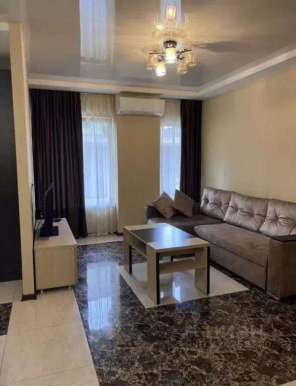 2-к кв. Краснодарский край, Сочи ул. Просвещения, 84 (46.0 м) - Фото 1