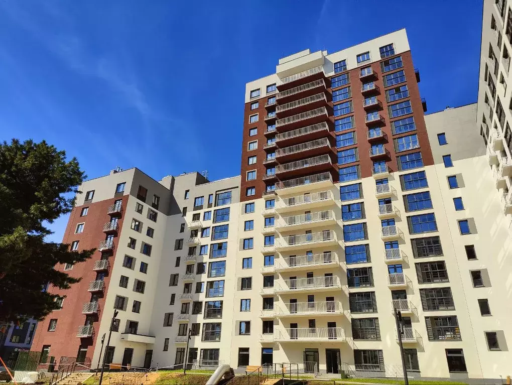 Продаётся 4-к квартира, 91.7 м - Фото 0