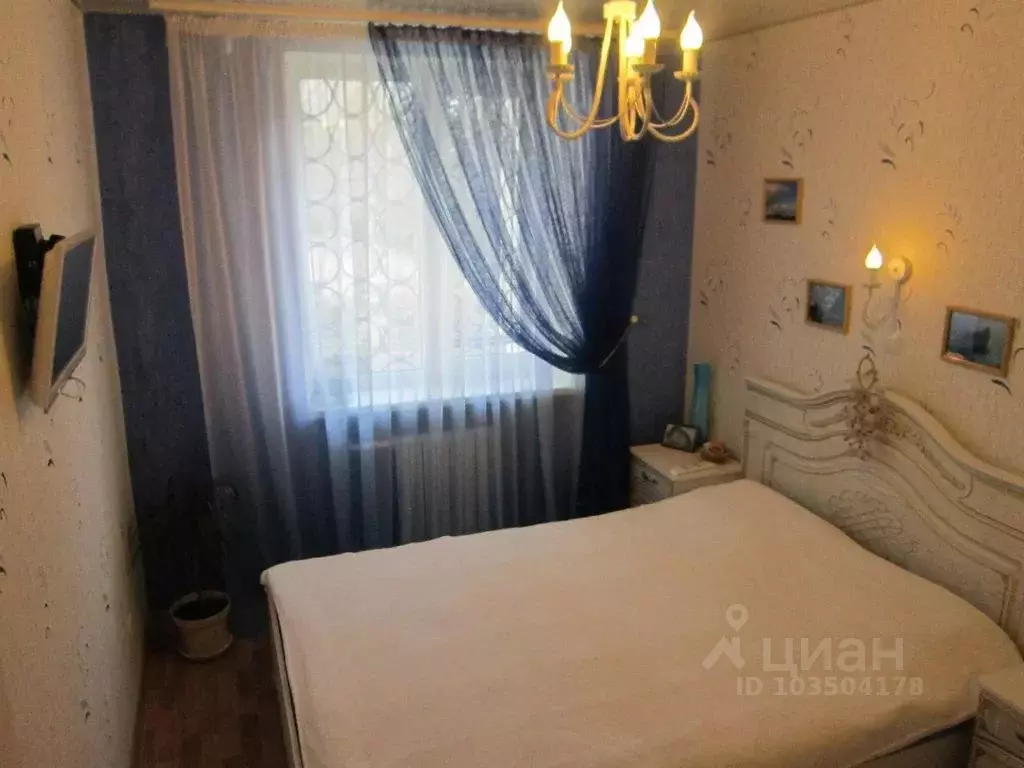 2-к кв. Севастополь ул. Адмирала Фадеева, 21В (42.0 м) - Фото 1