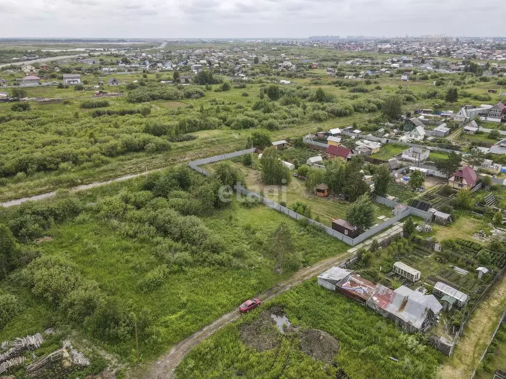 Участок в Тюменская область, Тюмень Дорожник садовое товарищество,  ... - Фото 0