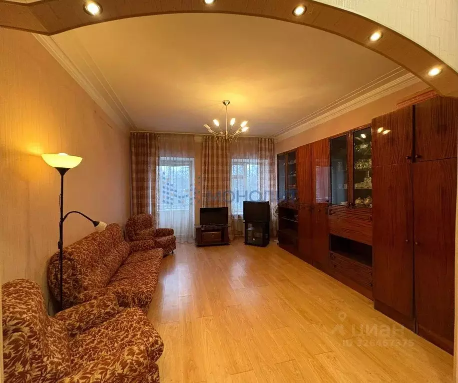 2-к кв. Нижегородская область, Нижний Новгород ул. Страж Революции, 4 ... - Фото 1