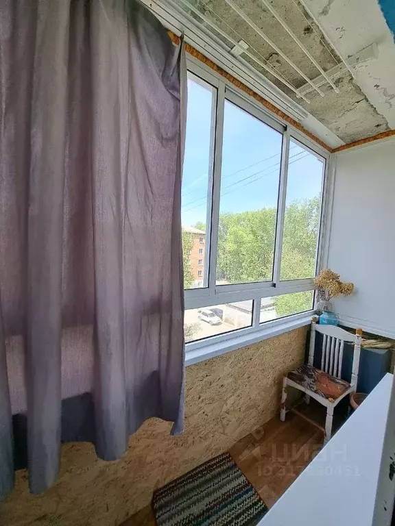 3-к кв. Красноярский край, Назарово ул. Карла Маркса, 44А (64.0 м) - Фото 0