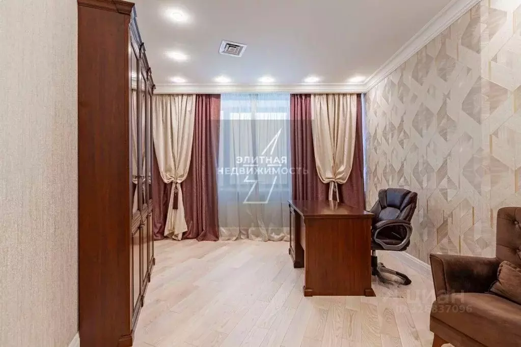 6-к кв. Татарстан, Казань просп. Альберта Камалеева, 1 (230.0 м) - Фото 2