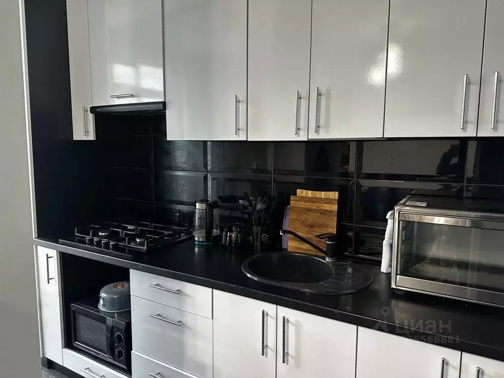 Студия Калининградская область, Калининград Малая Лесная ул. (29.0 м) - Фото 1