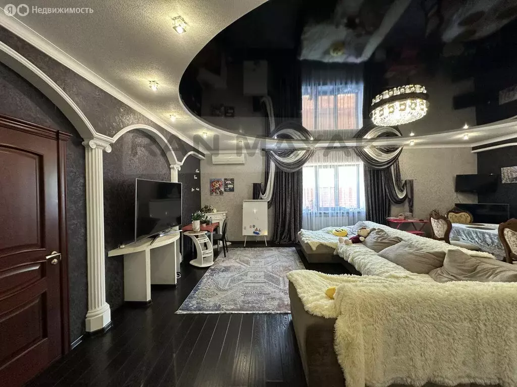 Дом в Майкоп, Аэродромная улица (279.5 м) - Фото 1