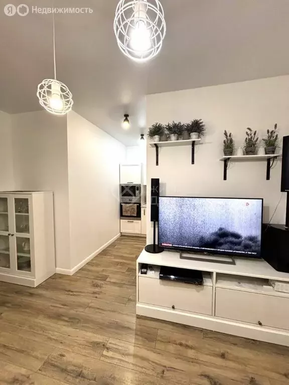 2-комнатная квартира: Волгоград, улица Расула Гамзатова, 11 (50 м) - Фото 1