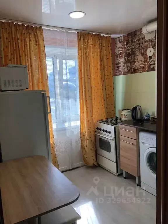 1-к кв. Башкортостан, Уфа ул. 50-летия Октября, 3 (38.0 м) - Фото 2