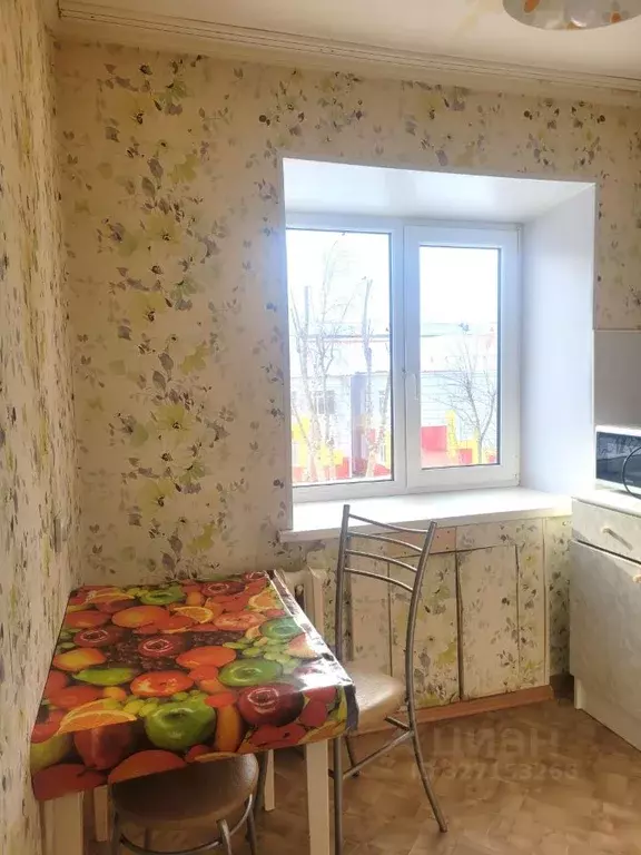 2-к кв. Тюменская область, Тюмень Карская ул., 13 (42.3 м) - Фото 1