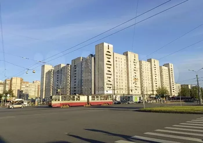 Торговое помещение 335 м2 пр. Энгельса 139 - Фото 0