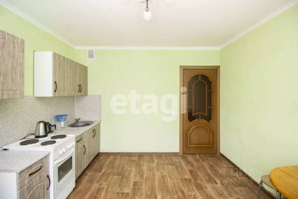 1-к кв. Тюменская область, Тюмень Кремлевская ул., 85 (42.2 м) - Фото 2