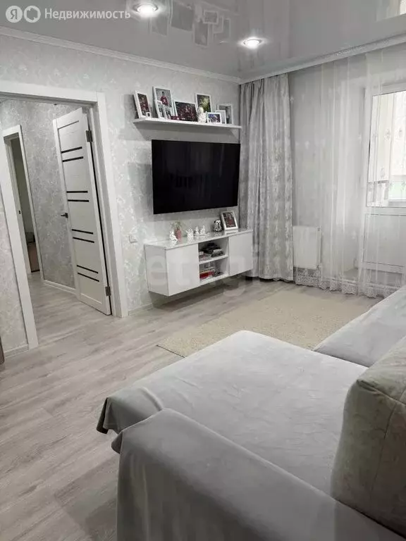 2-комнатная квартира: Бирск, Интернациональная улица, 122 (53.2 м) - Фото 1